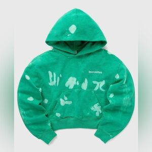 Sporty & Rich Serif Logo Cropped Tie-Dye Hoodie